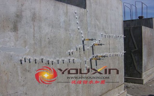 外墻裂縫化學(xué)注漿